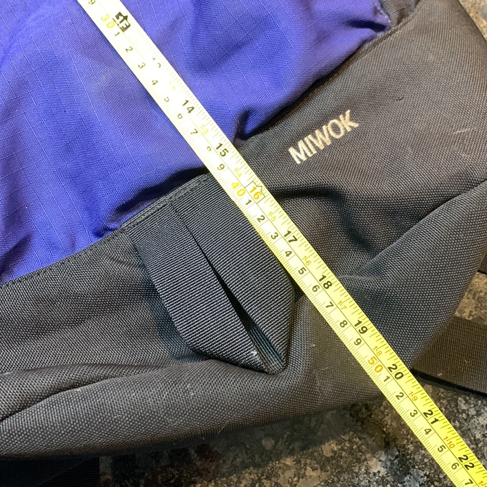 The North Face Purple and Black Backpack - Picture 10 of 11